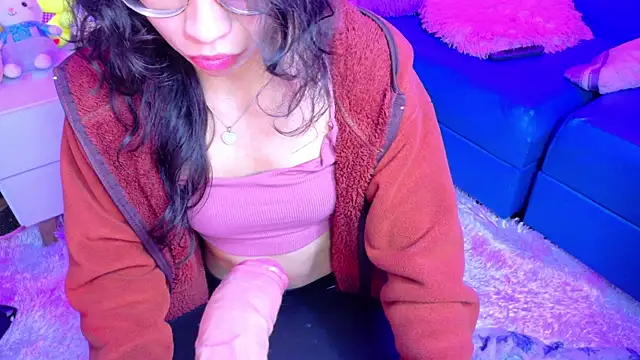 Snapshot of Giaa_rossi chatting on 04-29-26, 02:21 Giaa rossi online show from 04-29-26, 02:21