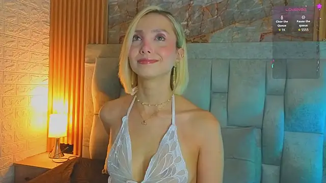 Snapshot of miaroldan chatting on 07-09-26, 12:04 miaroldan online show from 07-09-26, 12:04