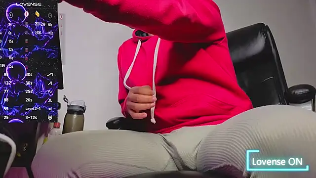 Ernesto-Rodriguez82 online show from 02-08-26, 07:39