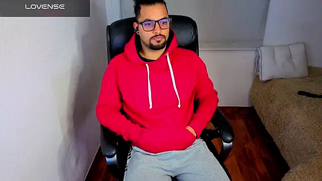 Ernesto-Rodriguez82 online show from 02-23-26, 04:03