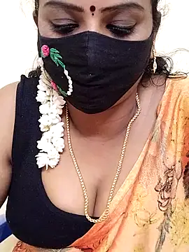 yoga-mithraa online show from 11-11-25, 01:06