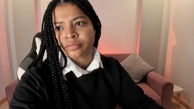 Dakota Mars online show from 12-22-25, 07:36