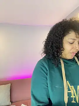 Dakota Mars online show from 04-10-26, 03:35