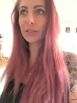 Dirty Mel online show from 09-15-25, 07:31