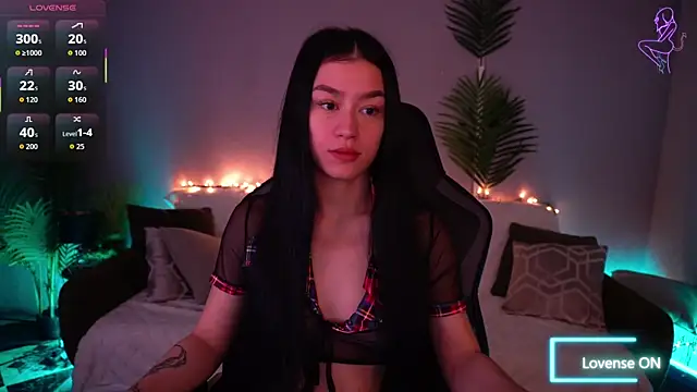 FataleNellie online show from 03-27-26, 10:00