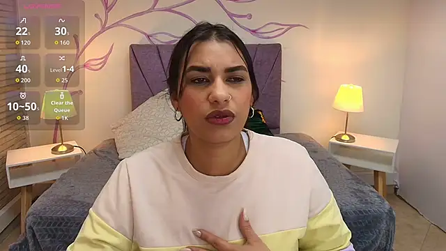 Lia Blake  online show from 09-26-25, 12:01