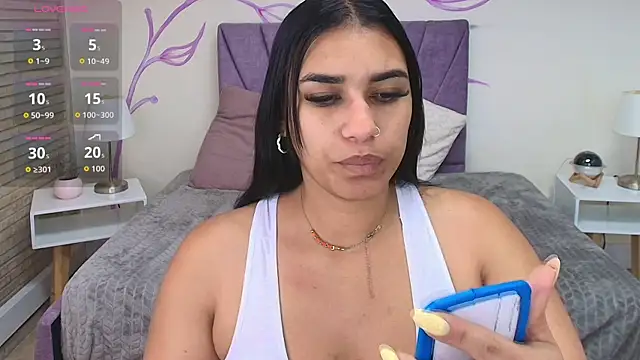 Lia Blake  online show from 10-22-25, 12:04