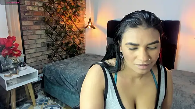 Lia Blake  online show from 03-19-26, 12:05