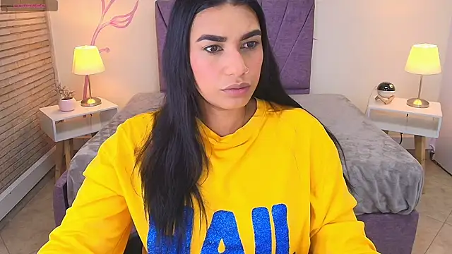 Lia Blake  online show from 10-17-25, 12:07