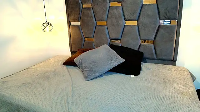 Lia Blake  online show from 04-07-26, 11:56