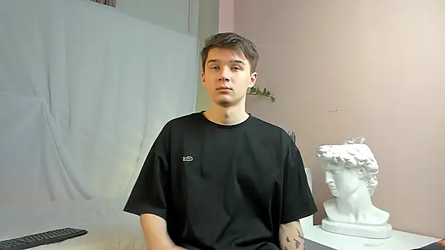 SherlockMax online show from 04-08-26, 07:26