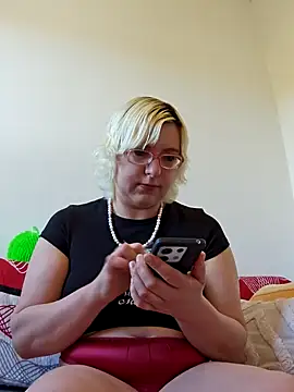 VikaKing online show from 11-05-25, 09:45