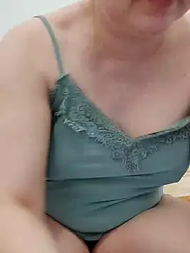 VikaKing online show from 12-18-25, 10:46