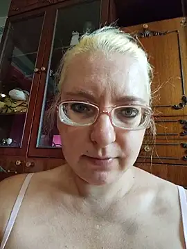 VikaKing online show from 06-29-26, 09:38