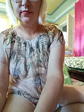 VikaKing online show from 06-14-26, 11:44