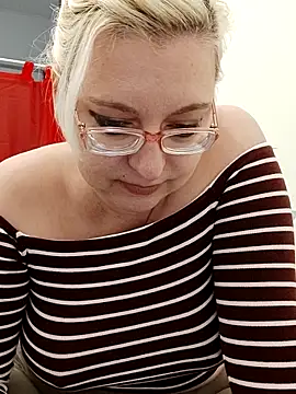 VikaKing online show from 01-31-26, 07:12