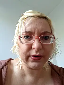 VikaKing online show from 12-01-25, 11:11