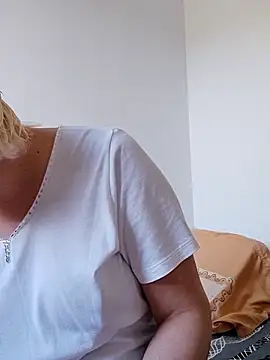VikaKing online show from 09-18-25, 08:50