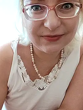 VikaKing online show from 11-27-25, 09:21