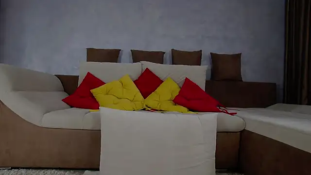 Enna-Kymm online show from 03-19-26, 06:46