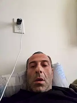 Snapshot of NY-DuDu chatting on 11-23-25, 05:23 NY-DuDu online show from 11-23-25, 05:23