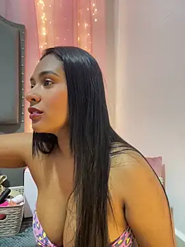 Snapshot of ericajohnson_ chatting on 10-06-25, 03:57 ericajohnson online show from 10-06-25, 03:57