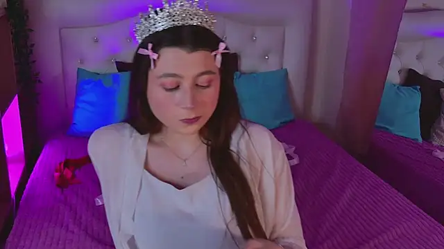 Queen Michelle  online show from 03-28-26, 09:49