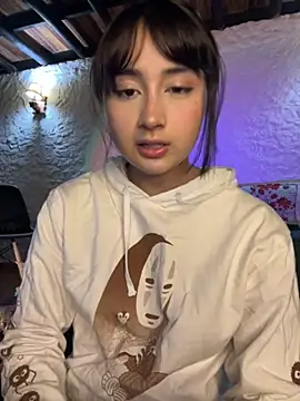 Snapshot of kaori_77 chatting on 11-23-25, 03:27 kaori 77 online show from 11-23-25, 03:27