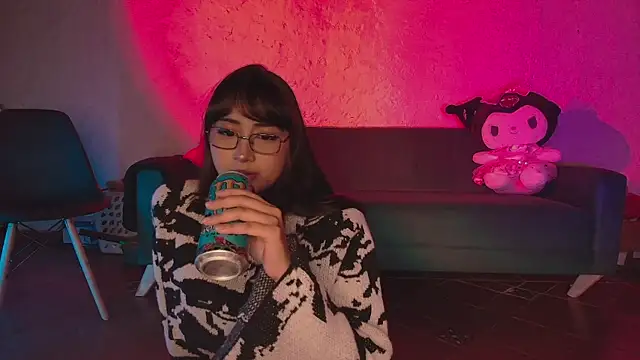 Snapshot of kaori_77 chatting on 01-11-26, 03:46 kaori 77 online show from 01-11-26, 03:46