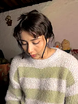 Snapshot of kaori_77 chatting on 11-20-25, 03:51 kaori 77 online show from 11-20-25, 03:51