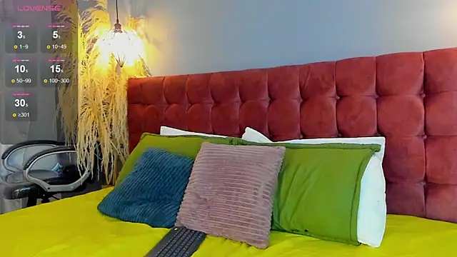 Tania 77  online show from 01-06-26, 01:15