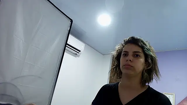 gisell gomez online show from 03-03-26, 07:54