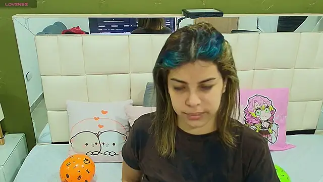 gisell gomez online show from 10-19-25, 12:08