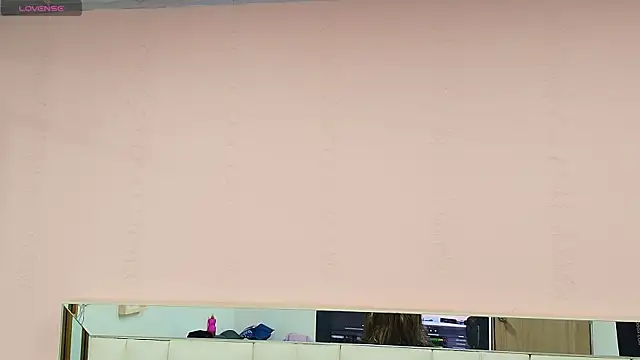 gisell gomez online show from 12-20-25, 12:19