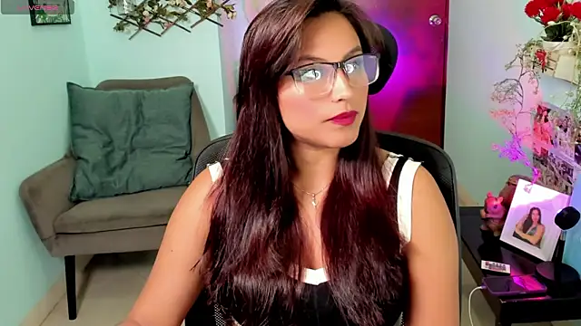 Cameroon-Diaz online show from 02-02-26, 01:54