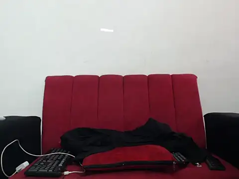Snapshot of Thomasjons_ chatting on 10-04-25, 03:57 Thomasjons online show from 10-04-25, 03:57