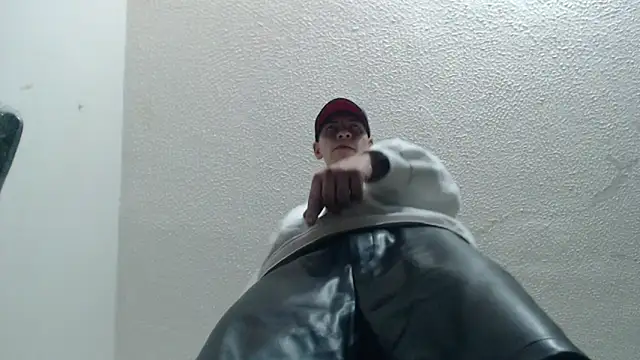 Thomasjons  online show from 11-18-25, 09:18