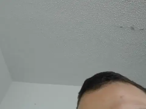 Snapshot of Thomasjons_ chatting on 09-28-25, 03:24 Thomasjons online show from 09-28-25, 03:24