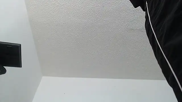 Thomasjons  online show from 12-20-25, 06:11