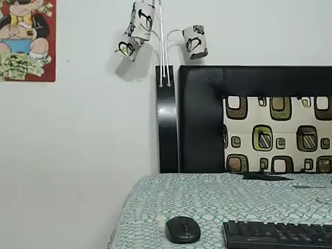 Snapshot of Thomasjons_ chatting on 09-10-25, 04:22 Thomasjons online show from 09-10-25, 04:22