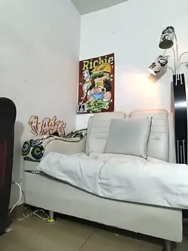 Thomasjons  online show from 02-15-26, 03:51