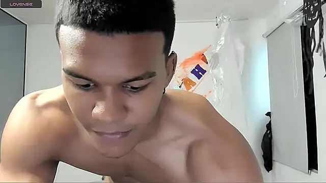 jeanfran ferrer online show from 10-26-25, 06:08