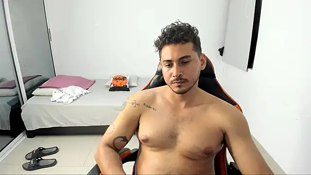 ashlan king online show from 11-24-25, 02:33