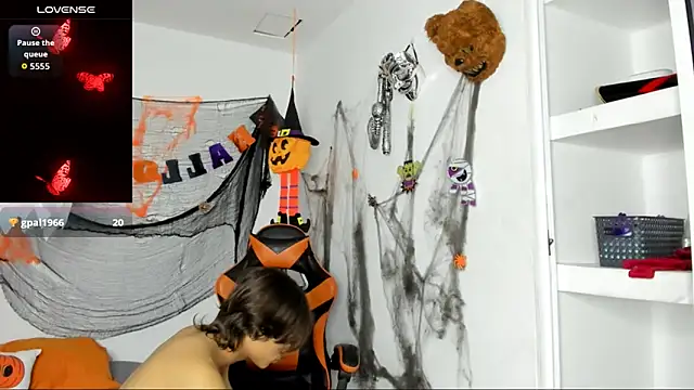 kenshi roa online show from 10-18-25, 02:57