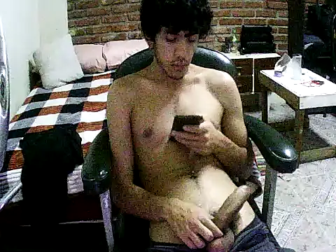 Ezequiel2006xh online show from 04-14-26, 05:34