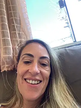 Princesahtinha online show from 02-11-26, 04:51