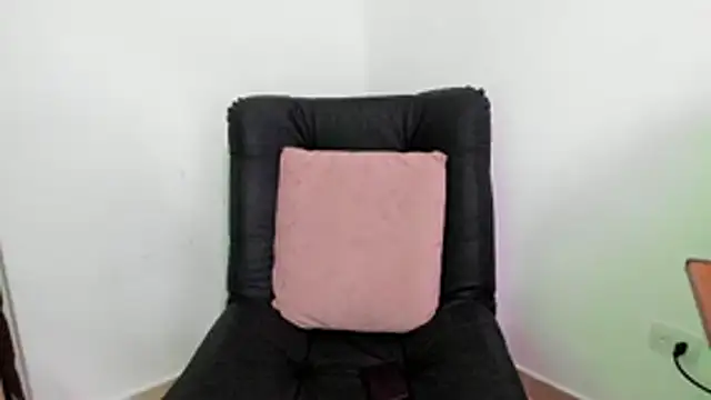 axel davis  online show from 12-16-25, 12:20