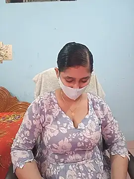 Snapshot of Cute_Faria chatting on 06-15-26, 02:34 Cute Faria online show from 06-15-26, 02:34