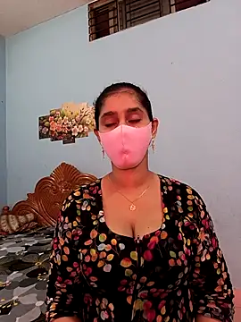 Cute Faria online show from 11-17-25, 02:37