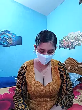 Snapshot of Cute_Faria chatting on 05-17-26, 12:54 Cute Faria online show from 05-17-26, 12:54